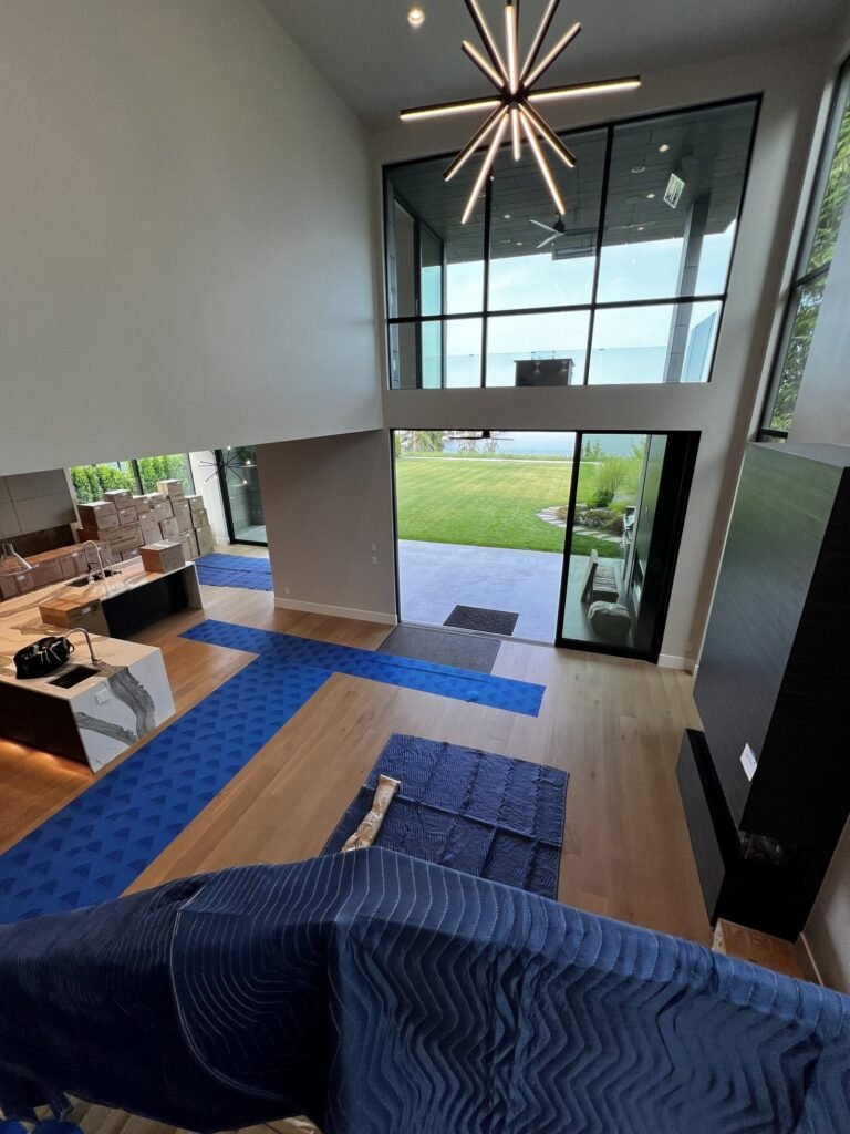 Long-distance moving company