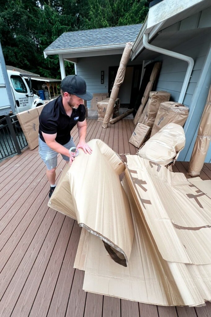 Packing and unpacking services